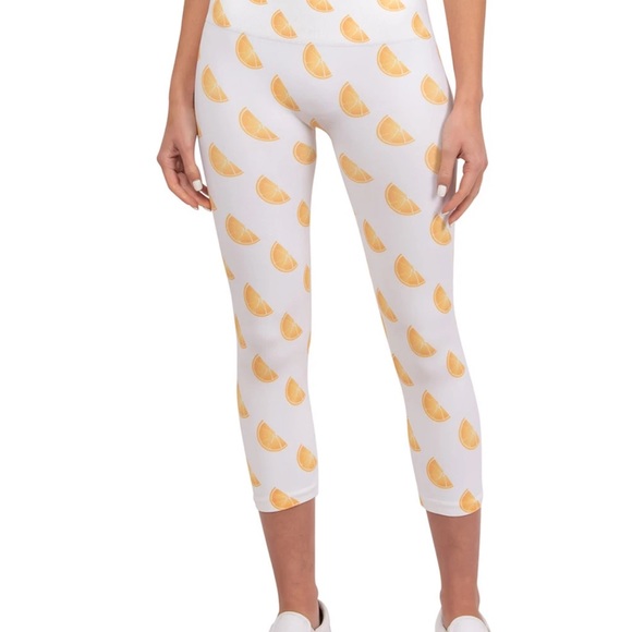 MORGAN STEWART SPORT Tangerine Capri Leggings NWT - Picture 4 of 6